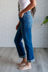 Hazel Blues® | Campbell High Rise Center Seam Detail Straight Jeans