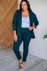 Hazel Blues® | Magic Ankle Crop Skinny Pants in Hunter Green