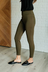Hazel Blues® | Magic Ankle Crop Skinny Pants in Olive