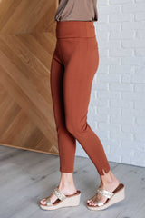 Hazel Blues® | Magic Ankle Crop Skinny Pants in Rust