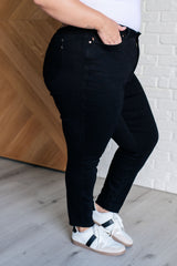 Hazel Blues® | Nicole Tummy Control Skinny Jeans in Black