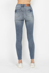 Hazel Blues® | Judy Blue Tummy Control Contrast Wash Skinny Jeans