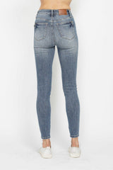 Hazel Blues® | Judy Blue Tummy Control Contrast Wash Skinny Jeans