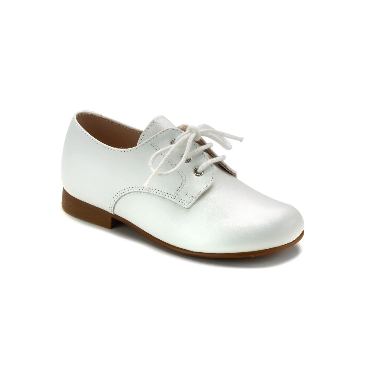 146 - White Leather Boys Lace Shoe