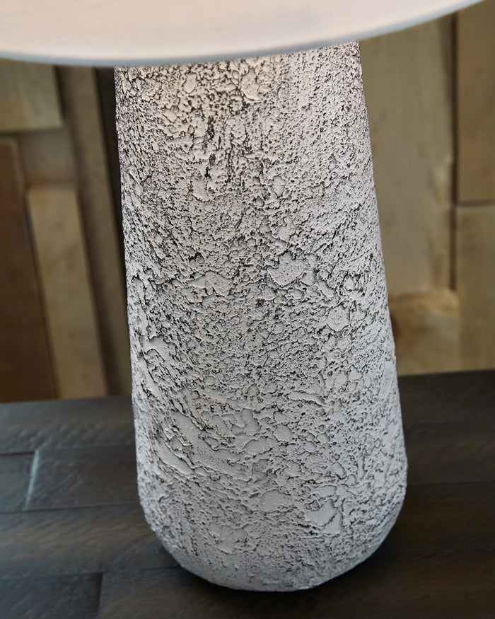 Chaston Metal Table Lamp