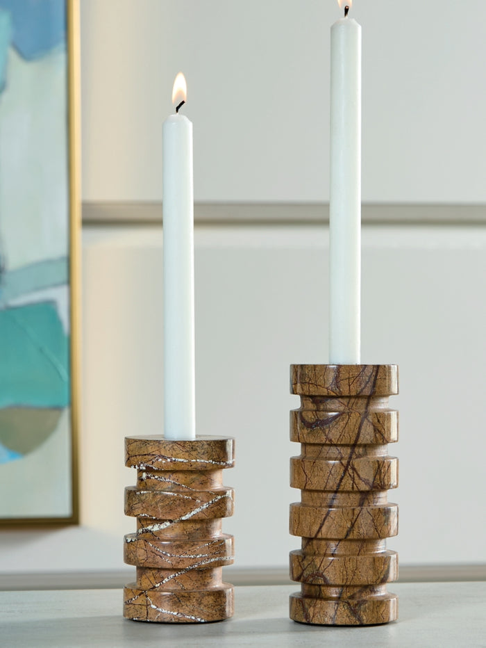 Emsleyfield Candle Holder Set