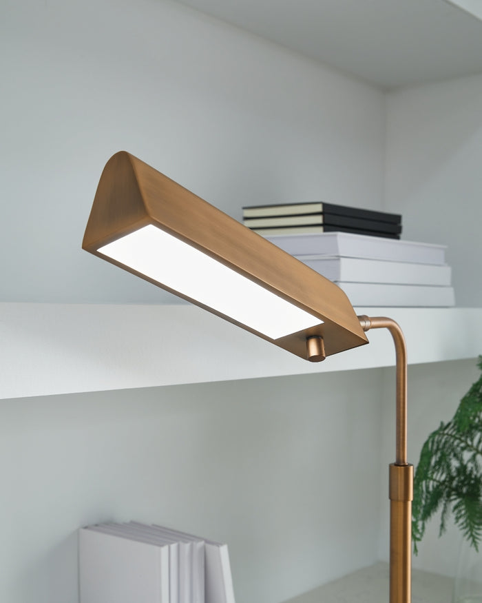 Yafe Metal Desk Lamp